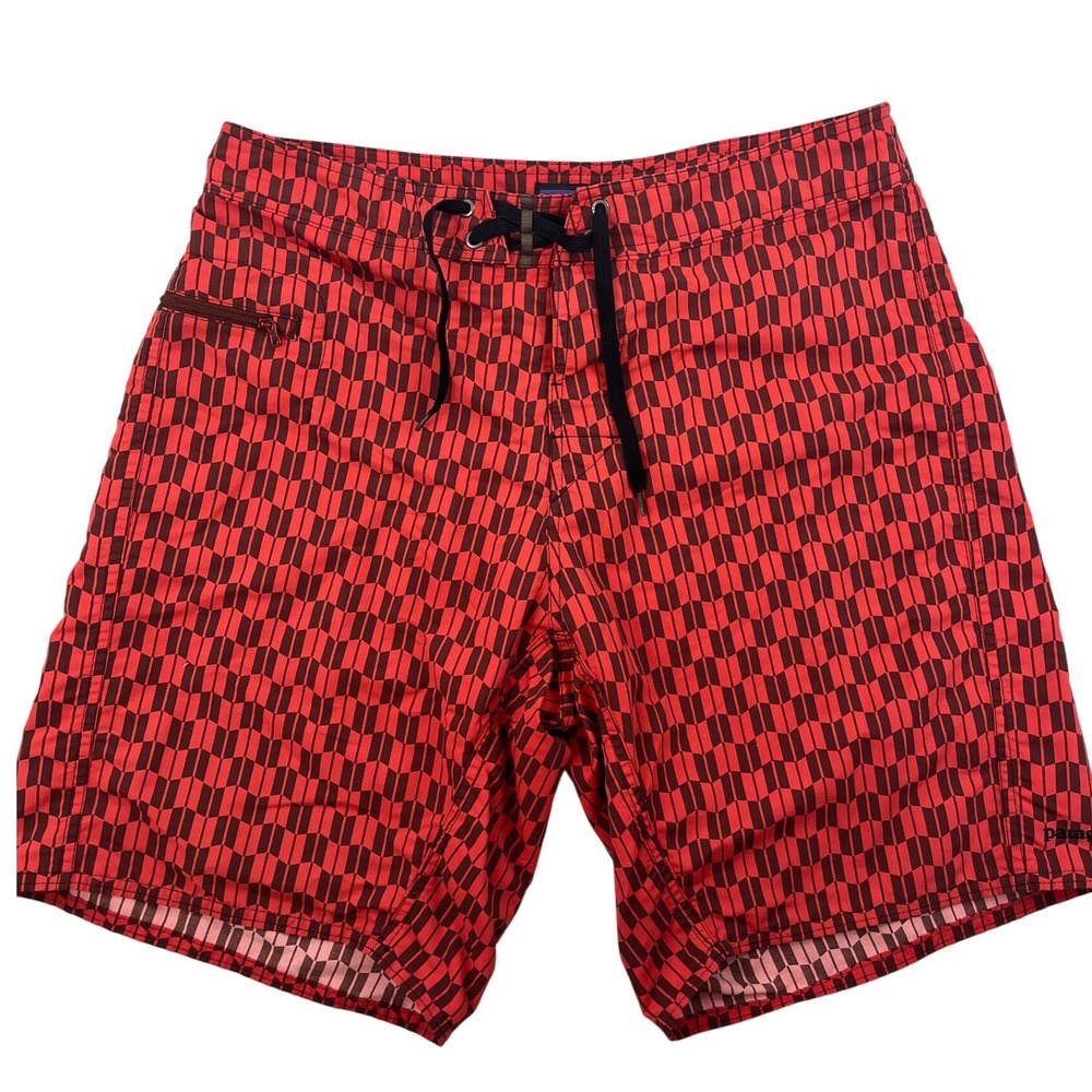 Patagonia Wavefarer Men Sz 32 Red Black Geometric 9" Board Shorts Surf Trunks
